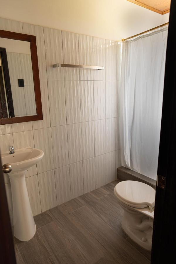 Bunker593 Inn Тена Екстер'єр фото